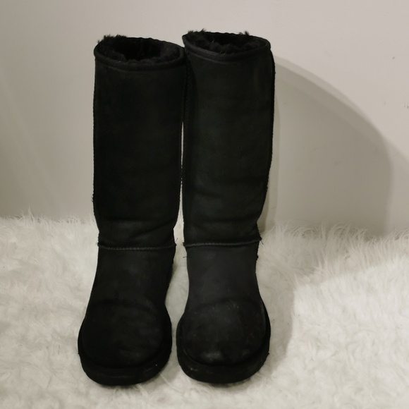 UGG boots - Picture 3 of 8